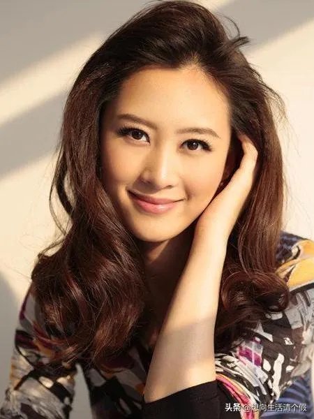 电视演员张静静照片及年龄？