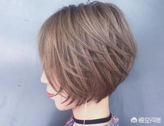 郑爽短发尴尬期