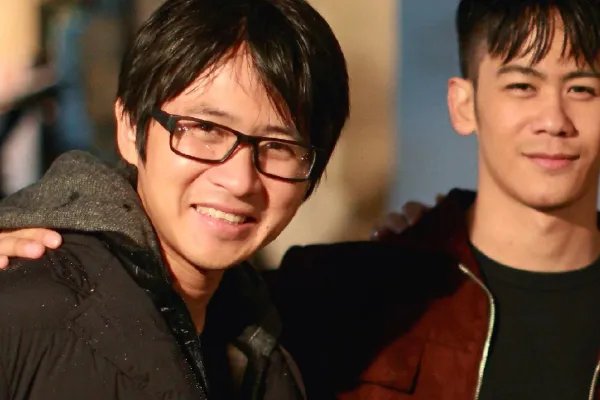 据说韩寒中途退学，那些年他都经历了什么？