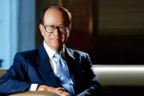 李嘉诚说过的“打工是最愚蠢的投资，浪费青春”，真的不应该打工吗？