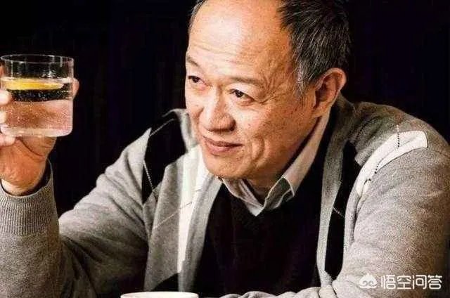 欧阳娜娜与Susan苏同框，网红和明星的差别大吗？