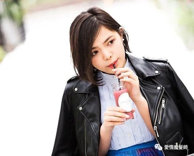 郑爽短发尴尬期