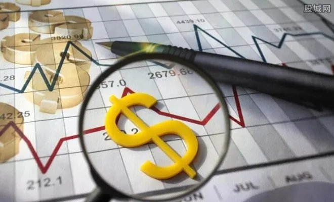 美国股市暴跌 黄金价格大涨后续走势如何？