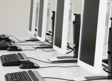 福建鑫辉集团董事长救妻子照片