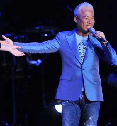 巫启贤成名曲是哪一首  所有专辑有没有你的最爱