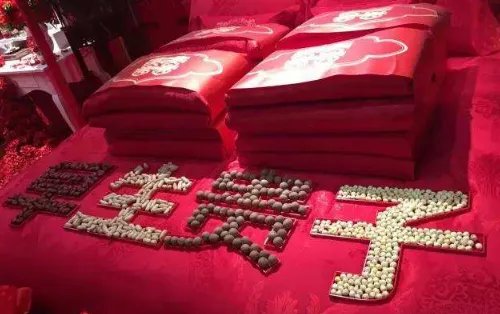 同一年的人结婚好不好 同龄人结婚有什么讲究