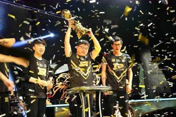 RNG除GALA外四人阳性，RNG目前面临的最大危机是什么？