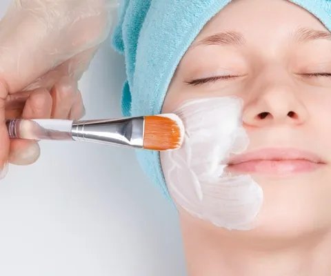 香港微整形之旅 亲身体验人胎素导入术