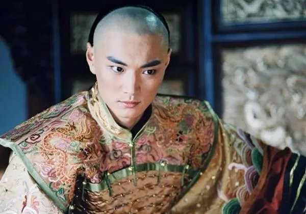 皇太子秘史四阿哥是谁扮演的