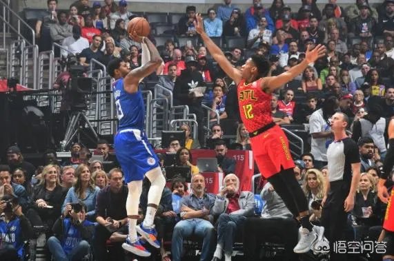 乔治20分钟17中10砍37分，并且成快船史第一位前两场连续30+球员，你怎么看？