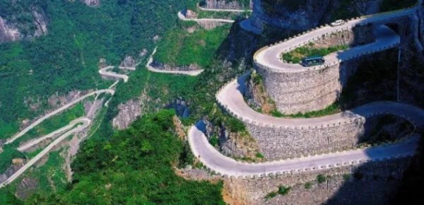 张家界天门山不坐观光索道，而是步行上去，可以吗？如果可以步行的话，大概要多久才能到山上？