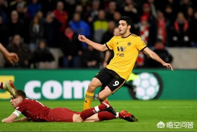 足总杯利物浦遭爆冷1-2不敌狼出局，红军球迷却表示输球是好事，这是为什么？