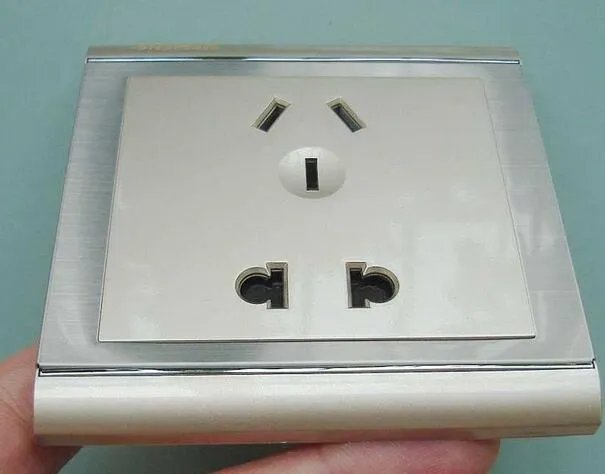 家用开关插座什么牌子好 怎样选购家用开关插座