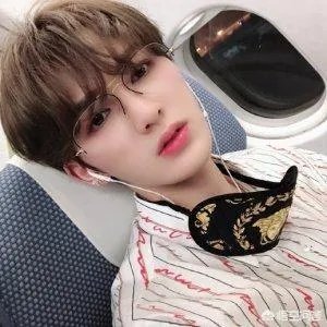 想知道朱正廷在NPC和NEXT里分别的定位是什么？