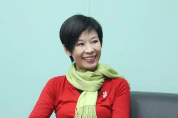 正大综艺外景主持人