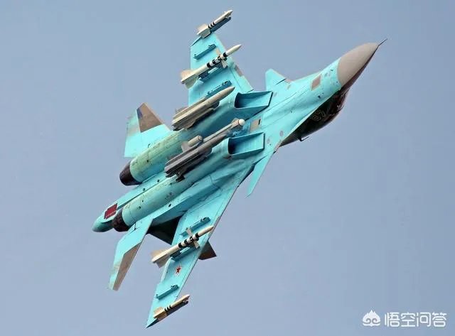 苏-32战斗轰炸机和苏-34战斗轰炸机有什么区别？