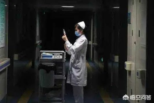 贵州女子为取悦情人，装护士偷小孩，仅获刑22个月，你怎么看？