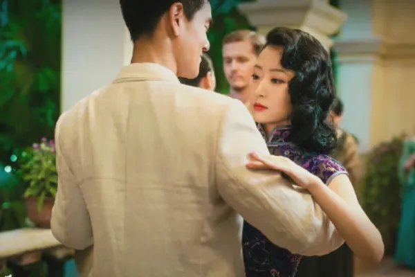 葛薇龙和司徒协什么关系