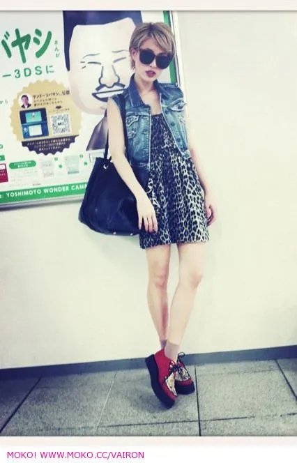 山本优希的作品和经历