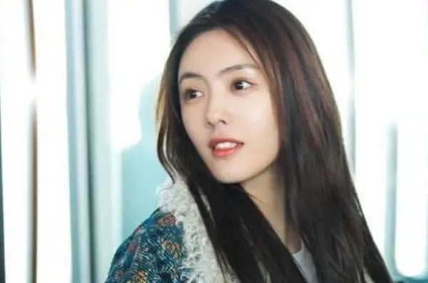 蔡文静说我的茶杯犬有点大,她的茶杯犬到底有多大?