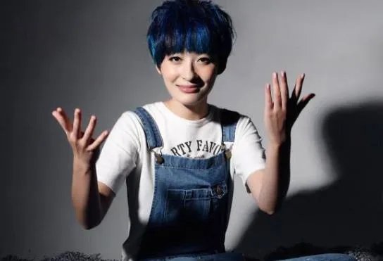 曾轶可父亲是谁,曾轶可多少岁及资料