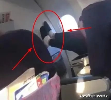 王子文高铁踩桌板，你对此怎么看？