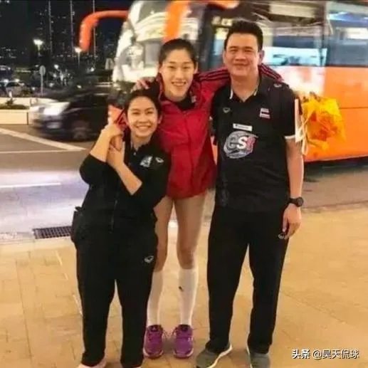 战胜中国女排之后，泰国女排教练达奈一脸平静的样子，显得并不兴奋，这是怎么一回事？