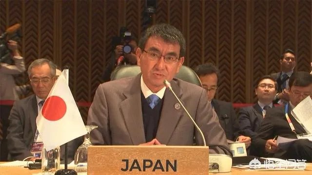 日本发表混乱外交蓝皮书