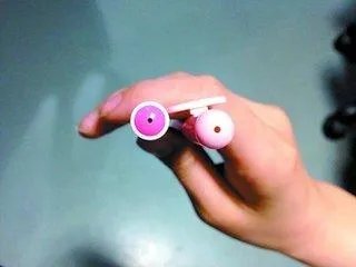 为什么笔盖上的孔又叫“救命孔”？