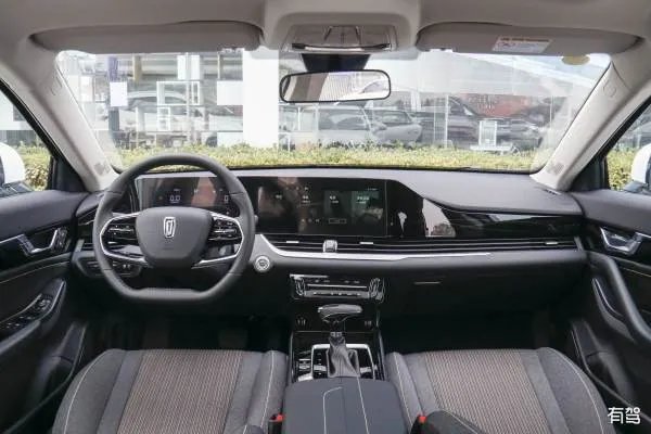 老款奔腾b70动力如何