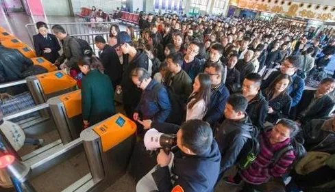 广州高铁动车如何刷手机进站？