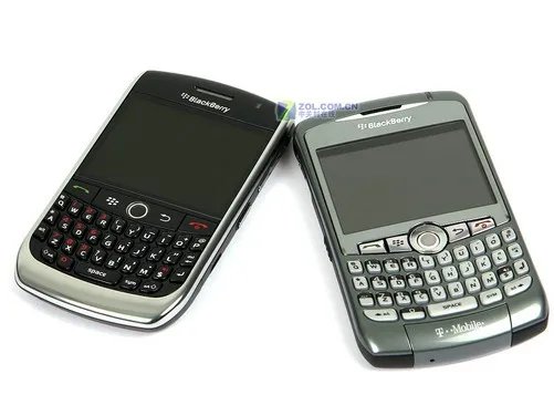 轻巧机身320万AF高分屏幕 黑莓8900试用