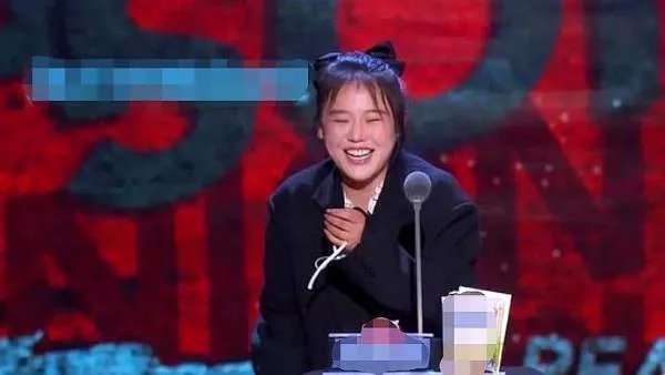 久违露面的马思纯现身吐槽大会，她的状态如何？