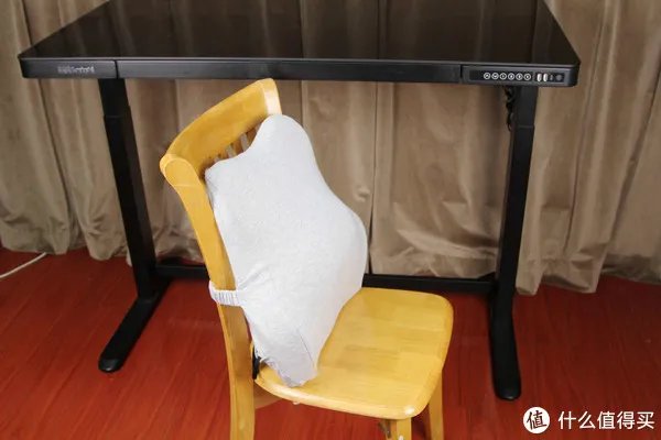 好物不私藏 篇九十二：让你的座椅秒成人体工学——8H 小护士热敷仿真按摩腰靠