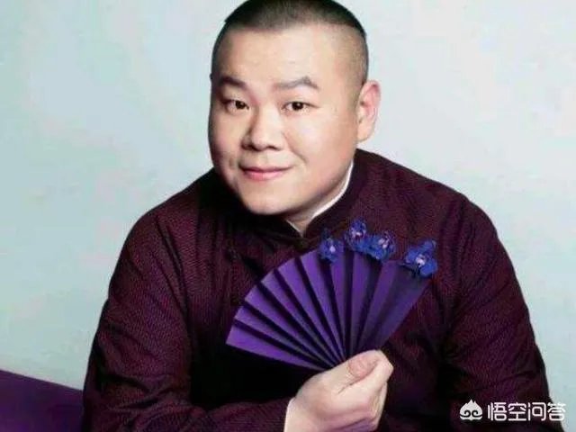 因唱小曲成“德云一哥”，不到半年反超岳云鹏，张云雷为何能火？