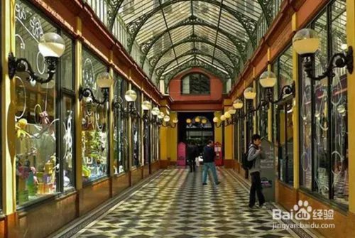 法国巴黎十大旅游景点有哪些