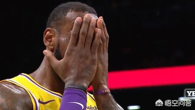 杜德利面对詹姆斯投进关键三分，为什么詹姆斯没有跳起来去干扰投篮，你怎么看？