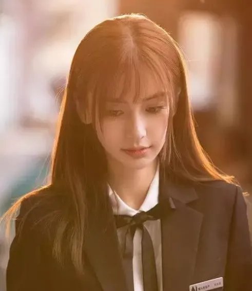 章子怡夸baby演技好,被吐槽商业互捧,还记得当年的郑爽吗?