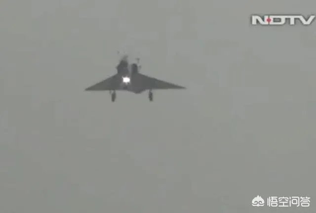 法国国防部长访问了其在约旦打击伊斯兰国的军事基地，法国为何不在叙利亚建立基地？