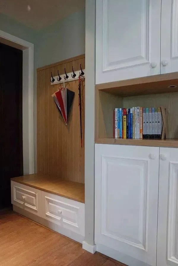 鞋柜+换鞋凳很美组合，进门再也不用站着换鞋了！