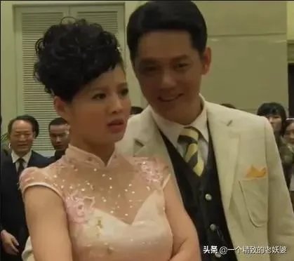 与傅程鹏离婚后，独自抚养儿子的程愫现状怎么样了？
