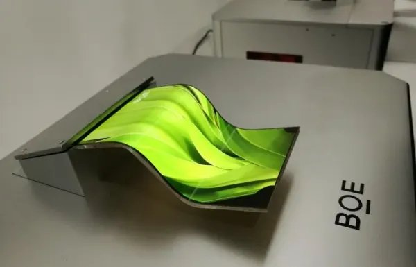 全3D打印柔性OLED屏面世了，这种显示屏有什么特点？