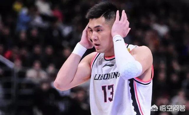 郭艾伦场均得分下降4分，是因为个人能力下滑吗？你怎么看？