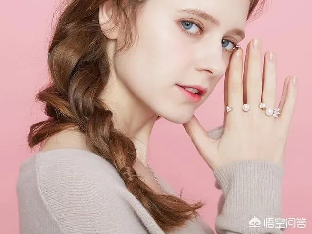 有哪些是好看但不贵的饰品?