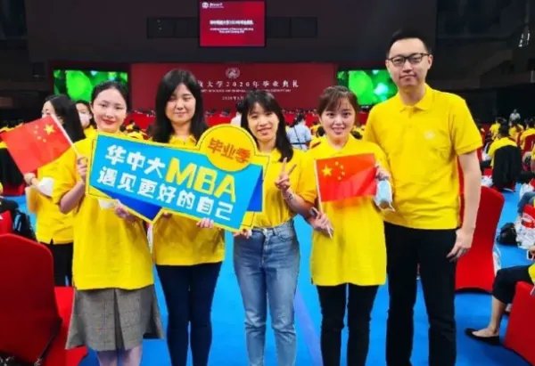 大学教授声讨后勤被处分？