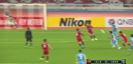 亚冠，上港1-0川崎，胡尔克点射绝杀，颜骏凌救险，上港取开门红，如何评价？