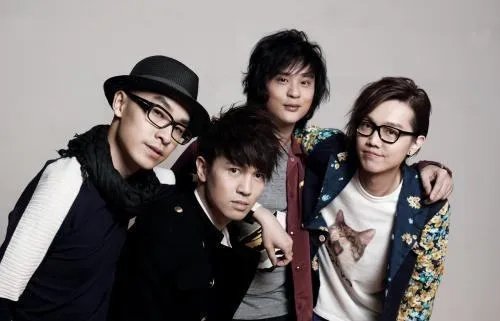 到此为止歌词周柏豪