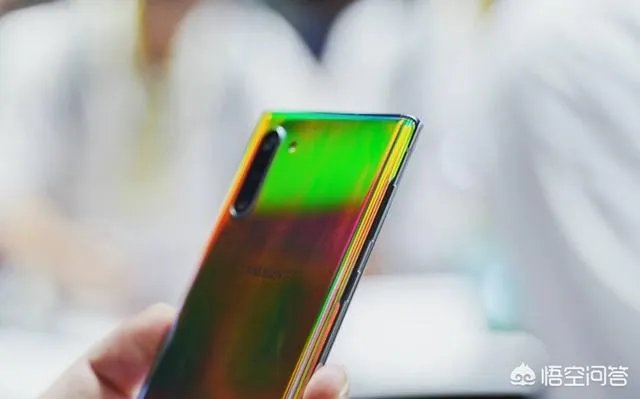 为什么三星手机那么贵，现在最有性价比的是哪一款？