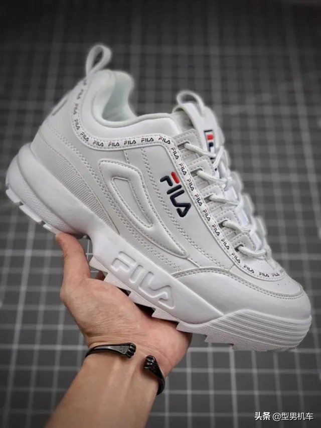 意大利有哪些比较知名的鞋类品牌？