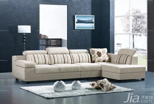 网购沙发填充物竟是下脚料 遭商家拉黑